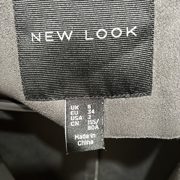 Grey coat - Picture 2 of 7